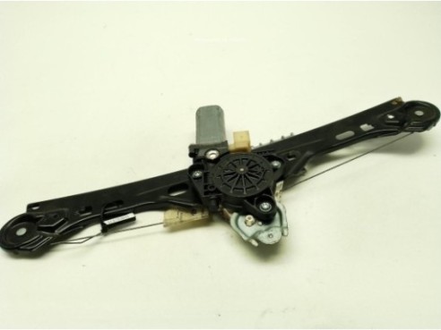 ELEVALUNAS PUERTA LAT TRA DER MERCEDES BENZ CLASE C (W203)|Desguaces La Cabaña