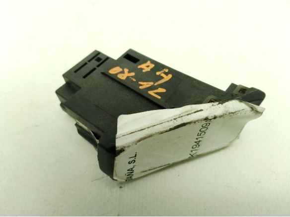 8K1941509A INTERRUPTOR WARNING AUDI A4 (8K2, B8)|Desguaces La Cabaña