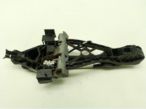 MANILLA PUERTA LAT TRA DER EXT VOLVO V50 (545)|Desguaces La Cabaña