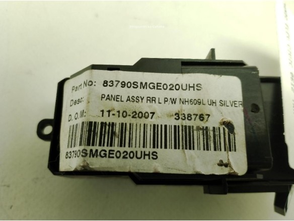 MANDO ELEVALUNAS PUERTA LAT TRA DER HONDA CIVIC VIII Hatchback (FN, FK)|Desguaces La Cabaña