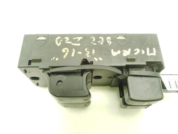 MANDO ELEVALUNAS PUERTA LAT DEL IZQ NISSAN MICRA IV (K13)|Desguaces La Cabaña