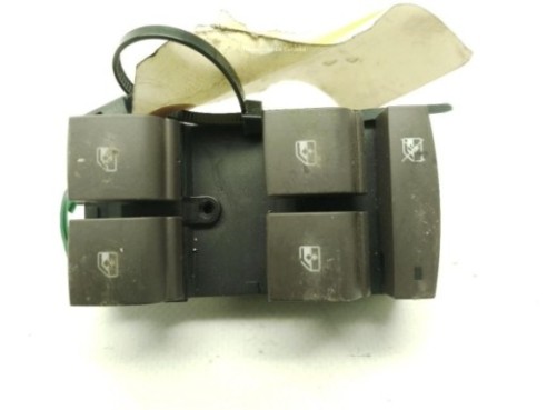 MANDO ELEVALUNAS PUERTA LAT DEL IZQ OPEL MOKKA / MOKKA X (J13)|Desguaces La Cabaña