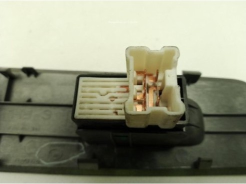 MANDO ELEVALUNAS PUERTA LAT DEL DER SUBARU TRIBECA (B9)|Desguaces La Cabaña