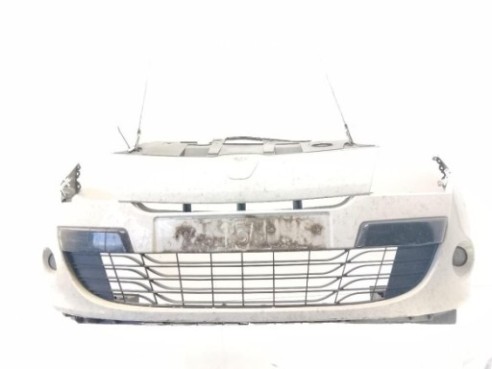 620220035R PARAGOLPES DEL RENAULT MEGANE III Fastback (BZ0_)|Desguaces La Cabaña