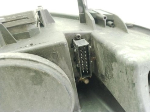 620892, 0301213273 FARO IZQUIERDO PEUGEOT 407 SW (6E_)|Desguaces La Cabaña