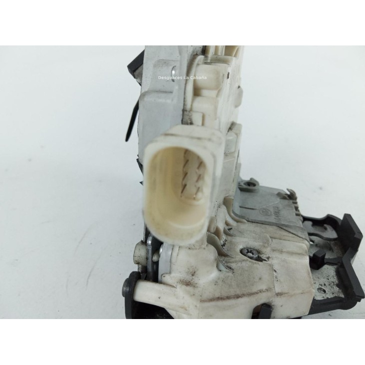 8E0839015 CERRADURA PUERTA LAT TRA IZQ SEAT EXEO ST (3R5) |Desguaces La Cabaña