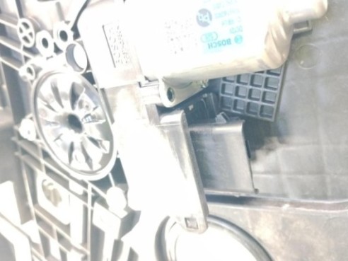 83471CV000 ELEVALUNAS PUERTA LAT TRA IZQ KIA EV6 (CV)|Desguaces La Cabaña