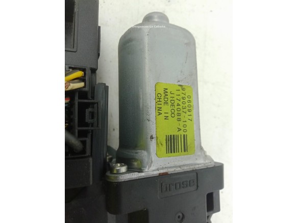 30784510 ELEVALUNAS PUERTA LAT DEL DER VOLVO C30 (533)|Desguaces La Cabaña