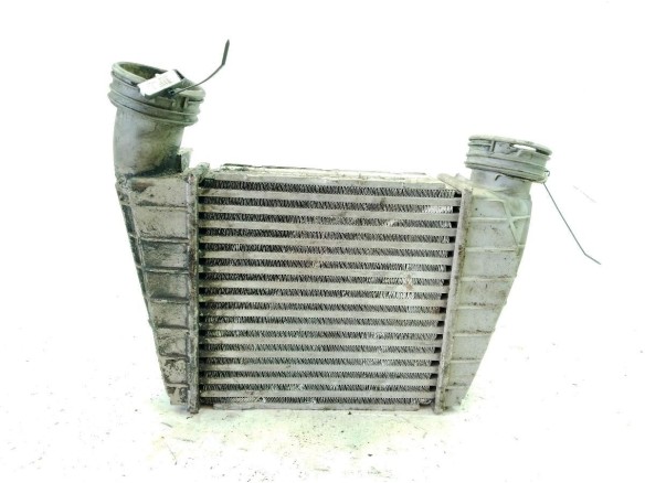 880537B INTERCOOLER DERECHO VW PHAETON (3D1, 3D2, 3D3, 3D4, 3D6, 3D7, 3D8, 3D9)|Desguaces La Cabaña