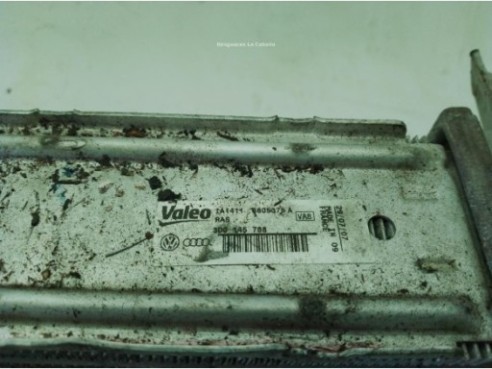 880537B INTERCOOLER DERECHO VW PHAETON (3D1, 3D2, 3D3, 3D4, 3D6, 3D7, 3D8, 3D9)|Desguaces La Cabaña