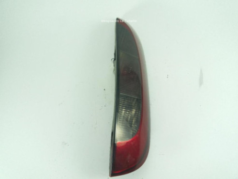 PILOTO TRASERO DERECHO|Desguaces La Cabaña 2