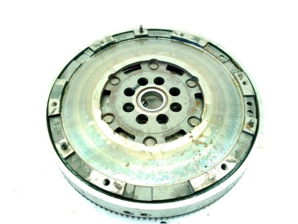 9841562380 VOLANTE MOTOR PEUGEOT 308 II|Desguaces La Cabaña