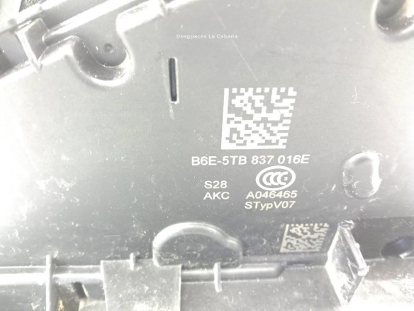 5TB837016E CERRADURA PUERTA LAT DEL DER SKODA SUPERB III Ranchera familiar (3V5) |Desguaces La Cabaña