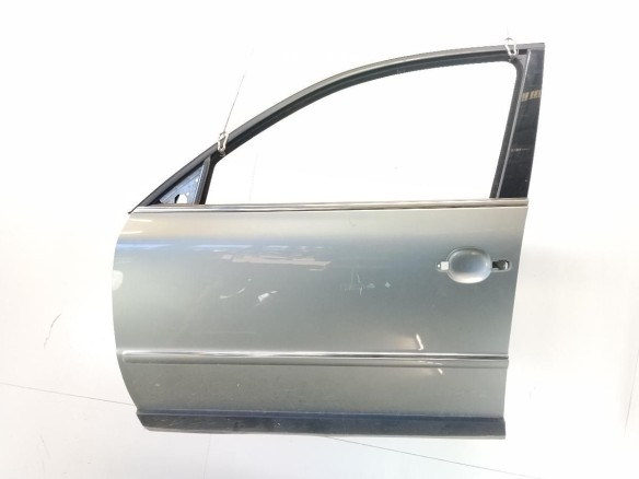 3B4831051BE PUERTA LAT DEL IZQ VW PASSAT Variant (3B6)|Desguaces La Cabaña