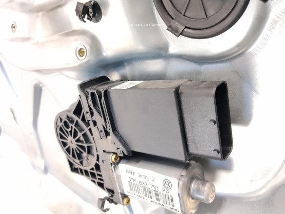 3B1837461 ELEVALUNAS PUERTA LAT DEL IZQ VW PASSAT Variant (3B6)|Desguaces La Cabaña