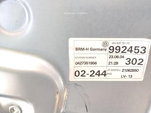 3B1837461 ELEVALUNAS PUERTA LAT DEL IZQ VW PASSAT Variant (3B6)|Desguaces La Cabaña