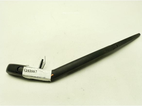 BRAZO LIMPIAPARABRISAS TRA PORTÓN DODGE JOURNEY|Desguaces La Cabaña