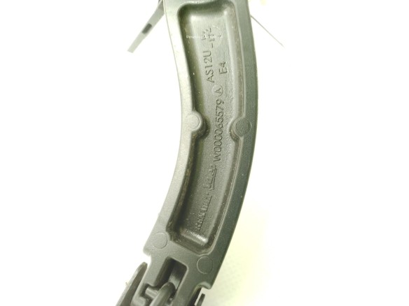 BRAZO LIMPIAPARABRISAS DEL DER RENAULT MEGANE IV (B9A/M_)|Desguaces La Cabaña