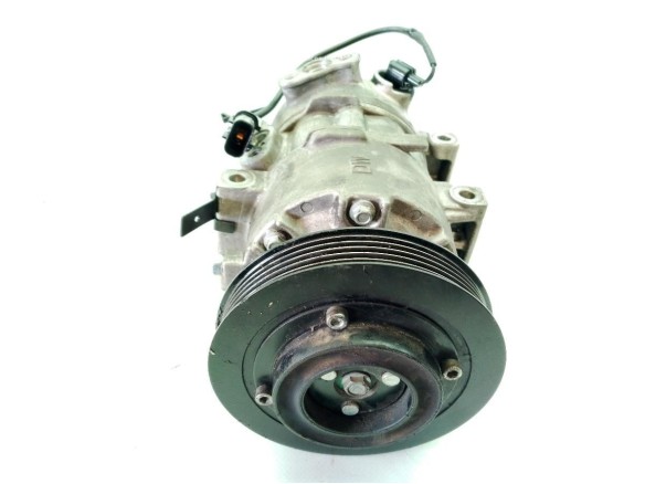 977013Z300 COMPRESOR AA HYUNDAI i40 (VF)|Desguaces La Cabaña