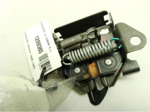 CERRADURA CAPO MAZDA PREMACY (CP)|Desguaces La Cabaña