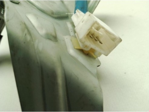 MOTOR LIMPIAPARABRISAS TRA HYUNDAI ACCENT III (MC)|Desguaces La Cabaña