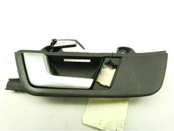 MANILLA PUERTA LAT DEL IZQ INT AUDI A4 Avant (8E5, B6)|Desguaces La Cabaña