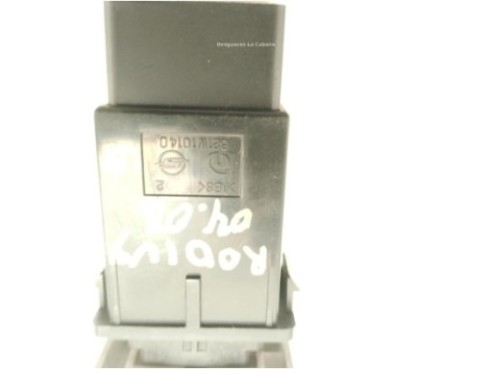 MANDO LIMPIAPARABRISAS SSANGYONG RODIUS|Desguaces La Cabaña