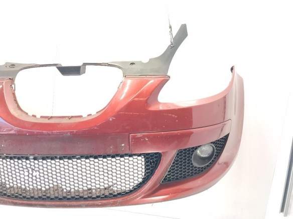 5P0807217M GRU PARAGOLPES DEL SEAT TOLEDO III (5P2)|Desguaces La Cabaña