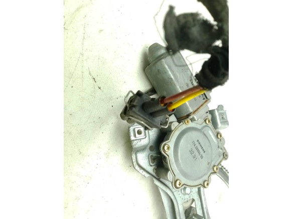   ELEVALUNAS PUERTA LAT DEL DER VW PASSAT (315, 3A5)|Desguaces La Cabaña