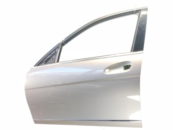 A2047205900 PUERTA LAT DEL IZQ MERCEDES BENZ CLASE C (W204)|Desguaces La Cabaña