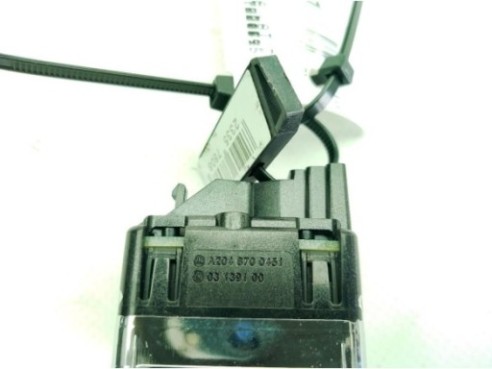 A20487073589107, A2048700451 MANDO ELEVALUNAS PUERTA LAT DEL DER MERCEDES BENZ CLASE C (W204)|Desguaces La Cabaña