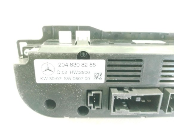 A2048305790, 2048308285 MANDO CLIMA MERCEDES BENZ CLASE C (W204)|Desguaces La Cabaña