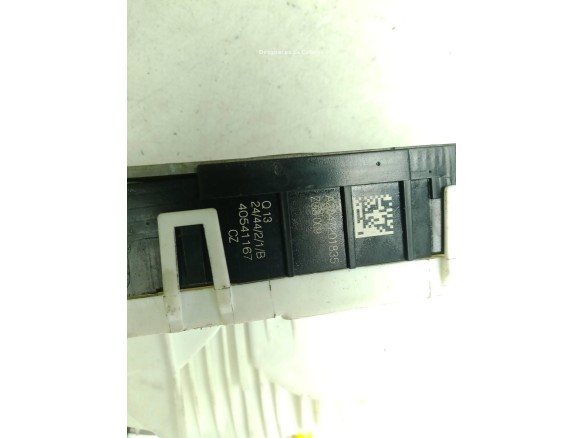 A2047201835 CERRADURA PUERTA LAT DEL DER MERCEDES BENZ CLASE C (W204)|Desguaces La Cabaña