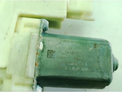 9826079580, 9678189880 ELEVALUNAS PUERTA LAT DEL IZQ PEUGEOT 308 II|Desguaces La Cabaña