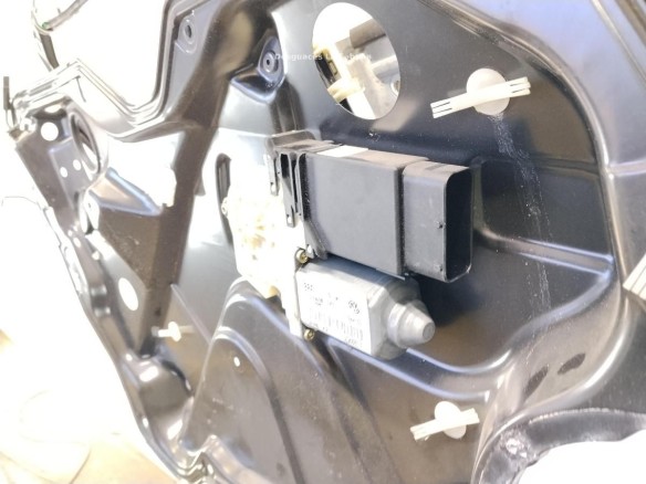 1M0837461A ELEVALUNAS PUERTA LAT DEL IZQ SEAT TOLEDO II (1M2)|Desguaces La Cabaña