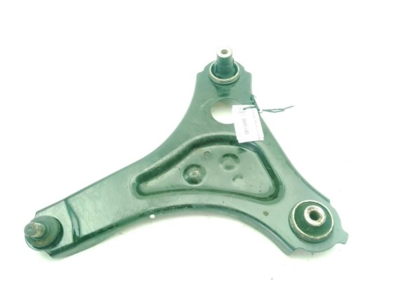 A4533303000 BRAZO SUSPENSION DEL DER INF SMART FORTWO Coupé (453)|Desguaces La Cabaña