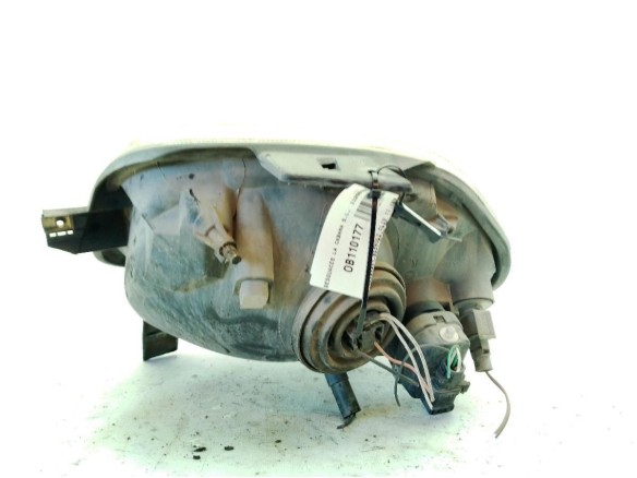 260104030R FARO DERECHO RENAULT CLIO II (BB_, CB_)|Desguaces La Cabaña