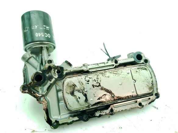 261004A012 BOMBA ACEITE KIA SORENTO I (JC)|Desguaces La Cabaña