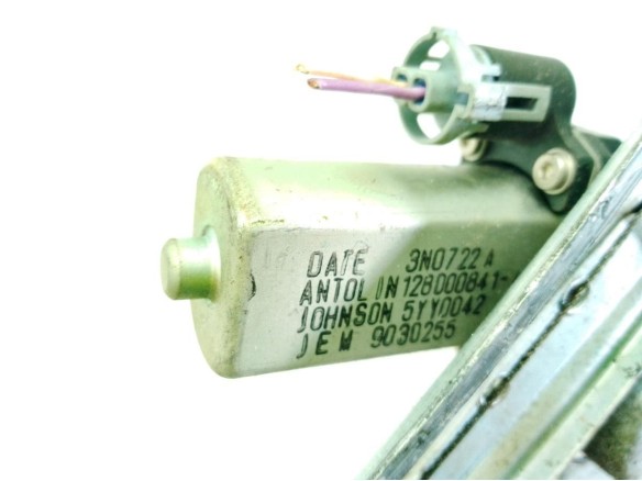 8200733829 ELEVALUNAS PUERTA LAT DEL IZQ DACIA SANDERO|Desguaces La Cabaña