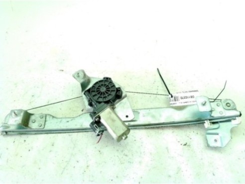 8200733828 ELEVALUNAS PUERTA LAT DEL DER DACIA SANDERO|Desguaces La Cabaña