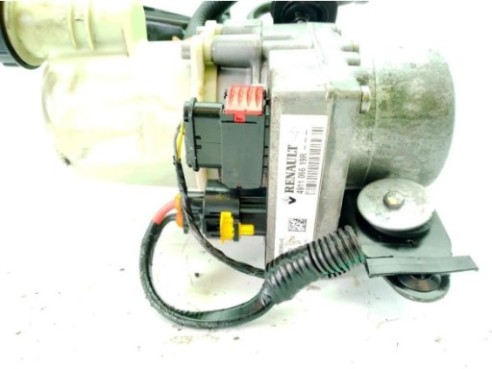 491106619R BOMBA DIRECCION DACIA SANDERO|Desguaces La Cabaña