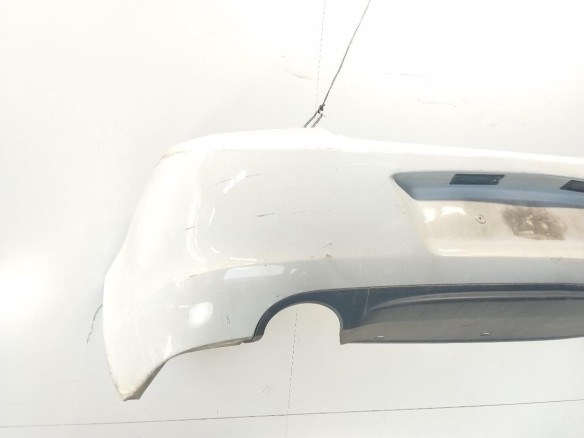 20972990 PARAGOLPES TRA OPEL INSIGNIA A (G09)|Desguaces La Cabaña