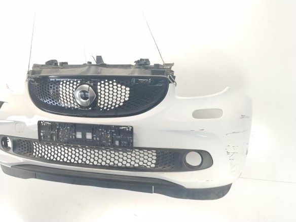 A45388096019999 PARAGOLPES DEL SMART FORFOUR Fastback (453)|Desguaces La Cabaña