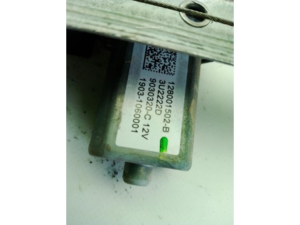 A4537203300, 128001502B ELEVALUNAS PUERTA LAT DEL IZQ SMART FORFOUR Fastback (453)|Desguaces La Cabaña