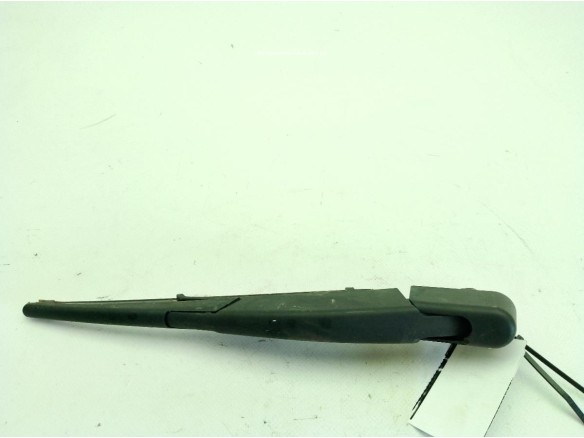 A4538240900 BRAZO LIMPIAPARABRISAS TRA PORTÓN SMART FORFOUR Fastback (453)|Desguaces La Cabaña