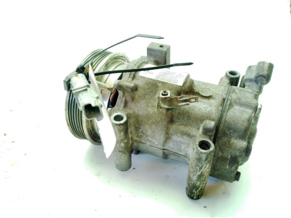 8200953359 COMPRESOR AA RENAULT KANGOO Express (FW0/1_)|Desguaces La Cabaña