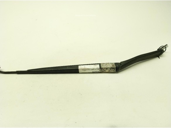 BRAZO LIMPIAPARABRISAS DEL DER RENAULT CLIO IV (BH_)|Desguaces La Cabaña