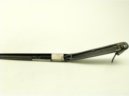 BRAZO LIMPIAPARABRISAS DEL DER RENAULT CLIO IV (BH_)|Desguaces La Cabaña