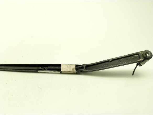 BRAZO LIMPIAPARABRISAS DEL DER RENAULT CLIO IV (BH_)|Desguaces La Cabaña