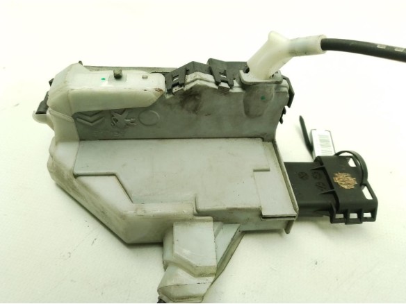 CERRADURA PUERTA LAT TRA IZQ PEUGEOT 5008|Desguaces La Cabaña